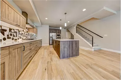 834 Cherokee Dr, Fort Collins, CO 80525 - Photo 2