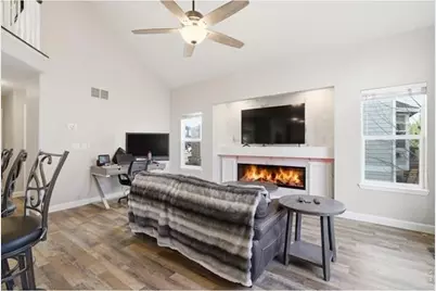 614 Bentley Pl, Fort Collins, CO 80526 - Photo 8