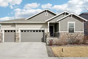 302 Mount Rainier St, Berthoud, CO 80513 - Photo 2