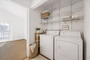 195 S Sable Blvd, Aurora, CO 80012 - Photo 8