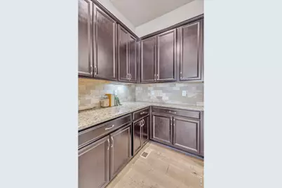 1306 Skyline Dr, Erie, CO 80516 - Photo 12