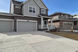 3520 Holly St, Frederick, CO 80516 - Photo 2