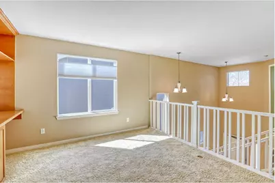 527 Deerwood Dr, Longmont, CO 80504 - Photo 18