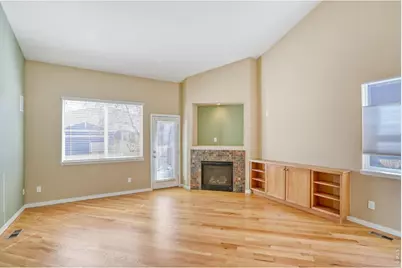 527 Deerwood Dr, Longmont, CO 80504 - Photo 6