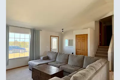 725 S Walsh Ave, Holyoke, CO 80734 - Photo 4