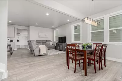 2742 E 103rd Ave, Thornton, CO 80229 - Photo 8