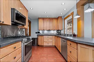 39 Spring Ln, Boulder, CO 80302 - Photo 10