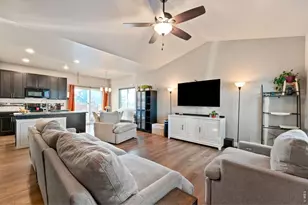 762 Settlers Dr, Milliken, CO 80543 - Photo 4