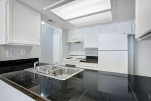 16001 E Alaska Pl, Aurora, CO 80017 - Photo 10