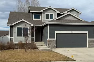 822 Finch Dr, Severance, CO 80550 - Photo 2