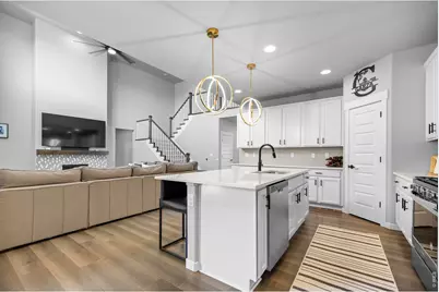 2102 Bouquet Dr, Windsor, CO 80550 - Photo 10