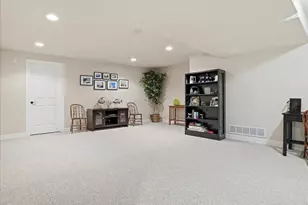 8443 Castaway Dr, Windsor, CO 80528 - Photo 38