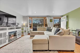 321 Crescent Dr, Loveland, CO 80538 - Photo 8