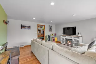 321 Crescent Dr, Loveland, CO 80538 - Photo 10