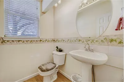 8050 E Vassar Dr, Denver, CO 80231 - Photo 12