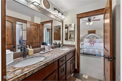 11981 Spruce Canyon Cir, Golden, CO 80403 - Photo 26