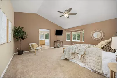 433 Huntington Hills Dr, Fort Collins, CO 80525 - Photo 16