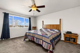 912 Barn Yard Dr, Windsor, CO 80550 - Photo 10