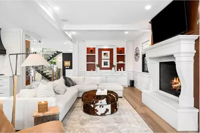 1296 S York St, Denver, CO 80210 - Photo 18