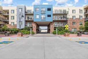 3401 Arapahoe Ave, Boulder, CO 80303 - Photo 2