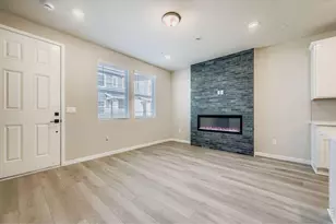 2811 Bear Springs Circle, Longmont, CO 80503 - Photo 10