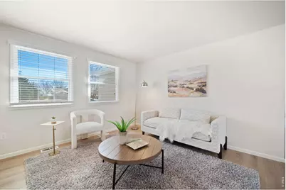 1217 Hunter Ct, Longmont, CO 80501 - Photo 4