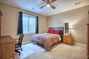 2430 Summerlin Ln, Longmont, CO 80503 - Photo 38