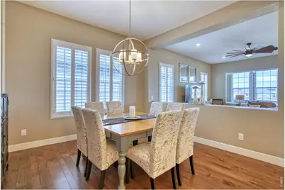 2430 Summerlin Ln, Longmont, CO 80503 - Photo 8