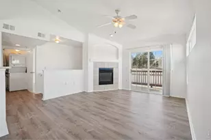 3002 W Elizabeth St, Fort Collins, CO 80521 - Photo 6