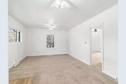 512 Columbine Ave, Estes Park, CO 80517 - Photo 10