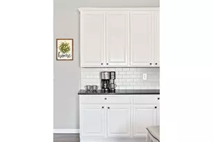 918 S Depot Dr, Milliken, CO 80543 - Photo 8