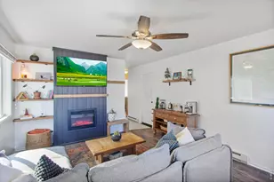 510 St Vrain Ln, Estes Park, CO 80517 - Photo 10