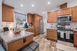 2009 Timberline Ln, Fort Collins, CO 80525 - Photo 8