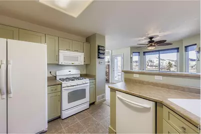 5805 E 124th Way, Brighton, CO 80602 - Photo 12