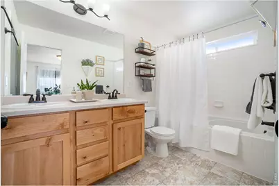 2137 Day Spring Dr, Windsor, CO 80550 - Photo 14