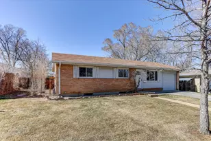 265 S 39th St, Boulder, CO 80305 - Photo 2