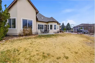 8295 Avalon Ct, Windsor, CO 80528 - Photo 42