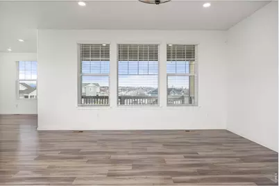 626 Columbia St, Johnstown, CO 80534 - Photo 8