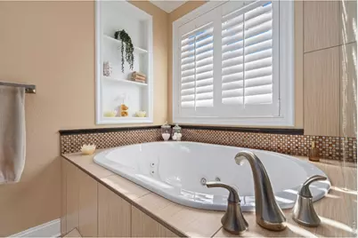 5804 Huntington Hills Dr, Fort Collins, CO 80525 - Photo 26