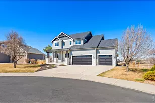 8360 White Owl Ct, Windsor, CO 80550 - Photo 2