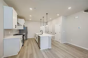 2819 Bear Springs Circle, Longmont, CO 80503 - Photo 6