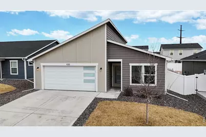 430 Bonneville Ave, Fort Lupton, CO 80621 - Photo 2