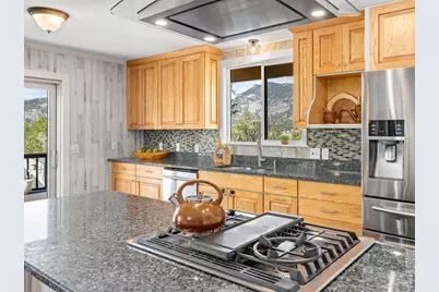 1352 Alpenglow Ln, Estes Park, CO 80517 - Photo 20