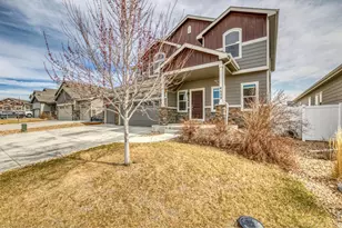 4689 Waltham Dr, Windsor, CO 80550 - Photo 2