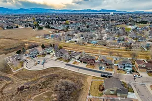 421 Wrybill Ct, Loveland, CO 80537 - Photo 32