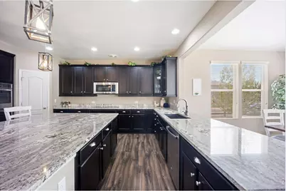 1621 Sorenson Dr, Windsor, CO 80550 - Photo 10