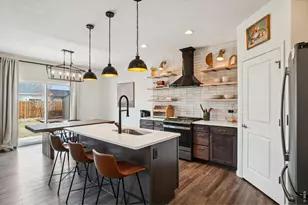 896 S Pr Dr, Milliken, CO 80543 - Photo 8