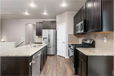 656 S Prairie Dr, Milliken, CO 80543 - Photo 10