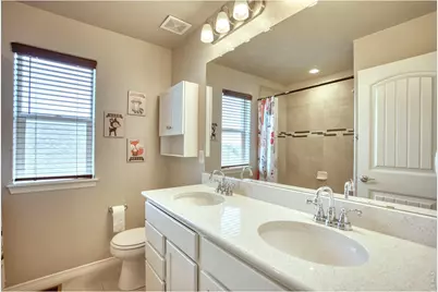 1866 Egnar St, Loveland, CO 80538 - Photo 22