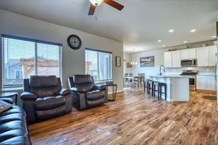 1866 Egnar St, Loveland, CO 80538 - Photo 2
